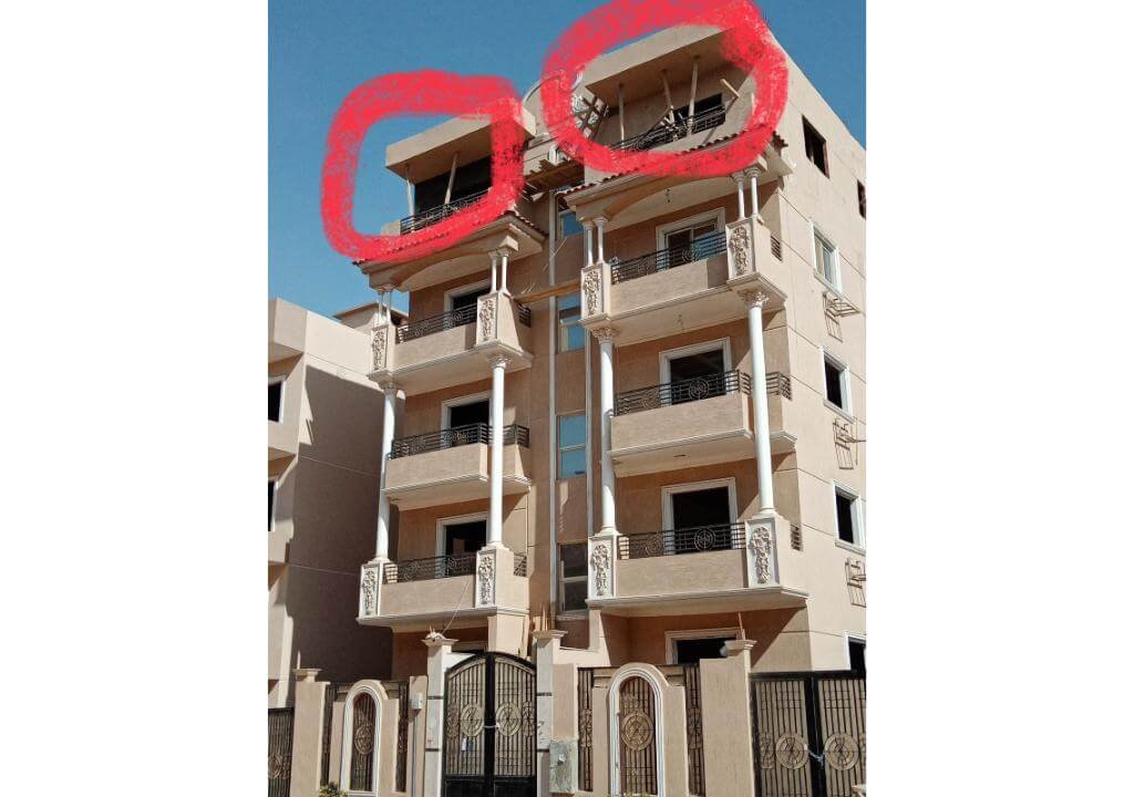 شقة للبيع التوسعات الشمالية نصف تشطيب شقق بالتقسيط في 6 أكتوبر شقق دور أول ورابع للبيع عقارات أكتوبر 3 غرف نوم شقة للبيع بـ1.6 مليون في أكتوبر