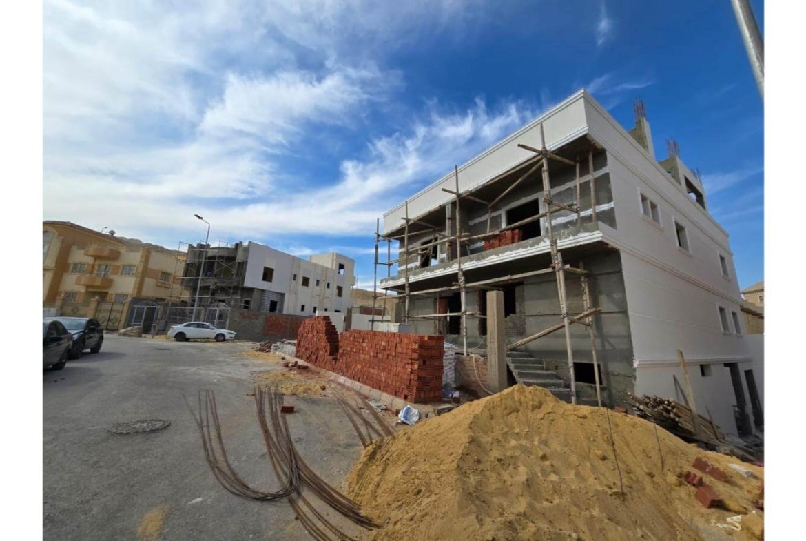 تاون هاوس للبيع في 6 أكتوبر تاون هاوس للبيع بالقرب من مول مصر تاون هاوس للبيع في أرض المخابرات عقارات للبيع في 6 أكتوبر سكن بالقرب من مدينة مبارك التعليمية